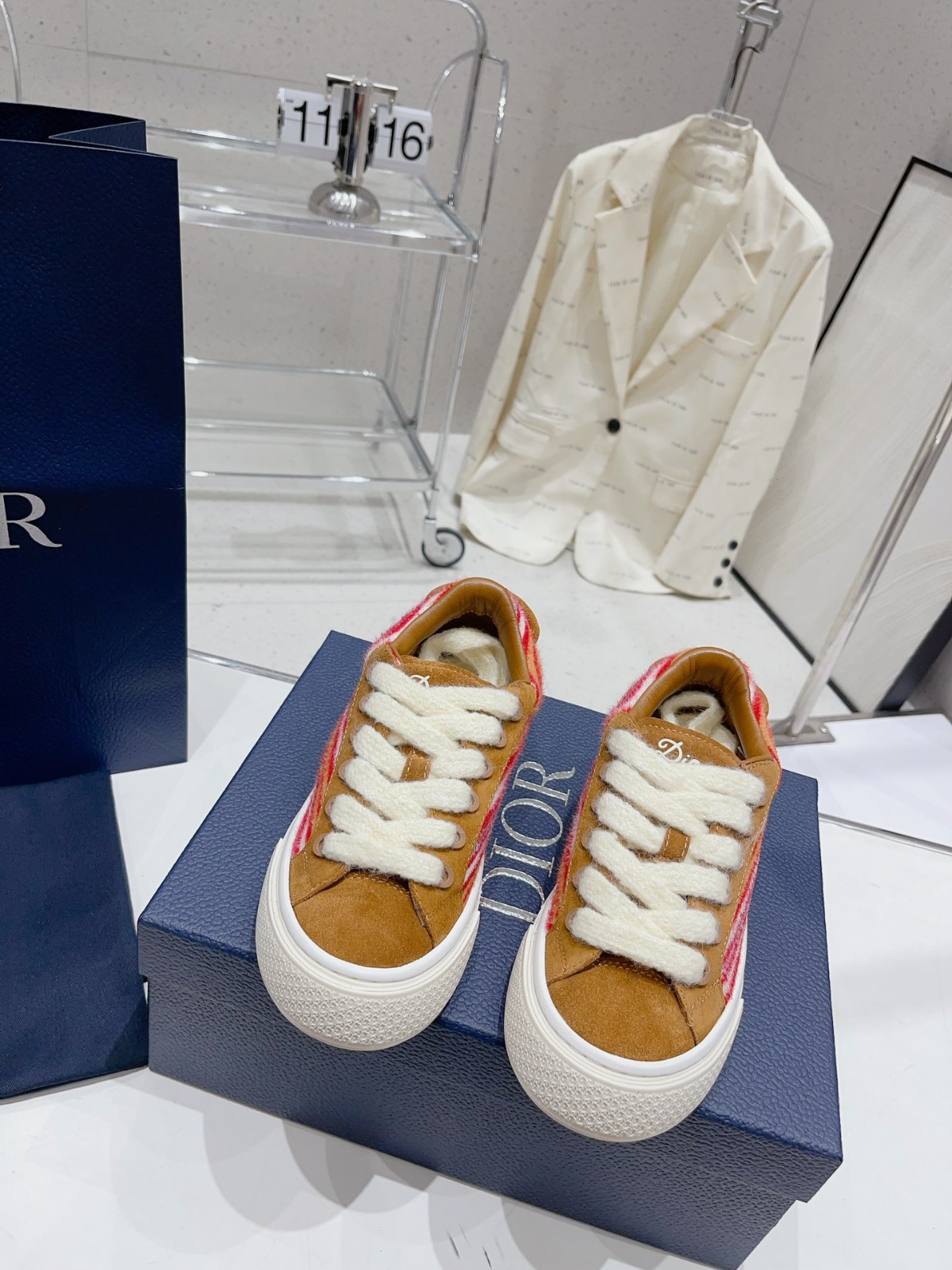 031 38123123 SIZE 38-45