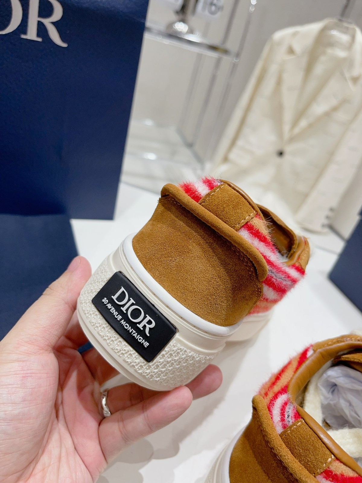 031 38123123 SIZE 38-45