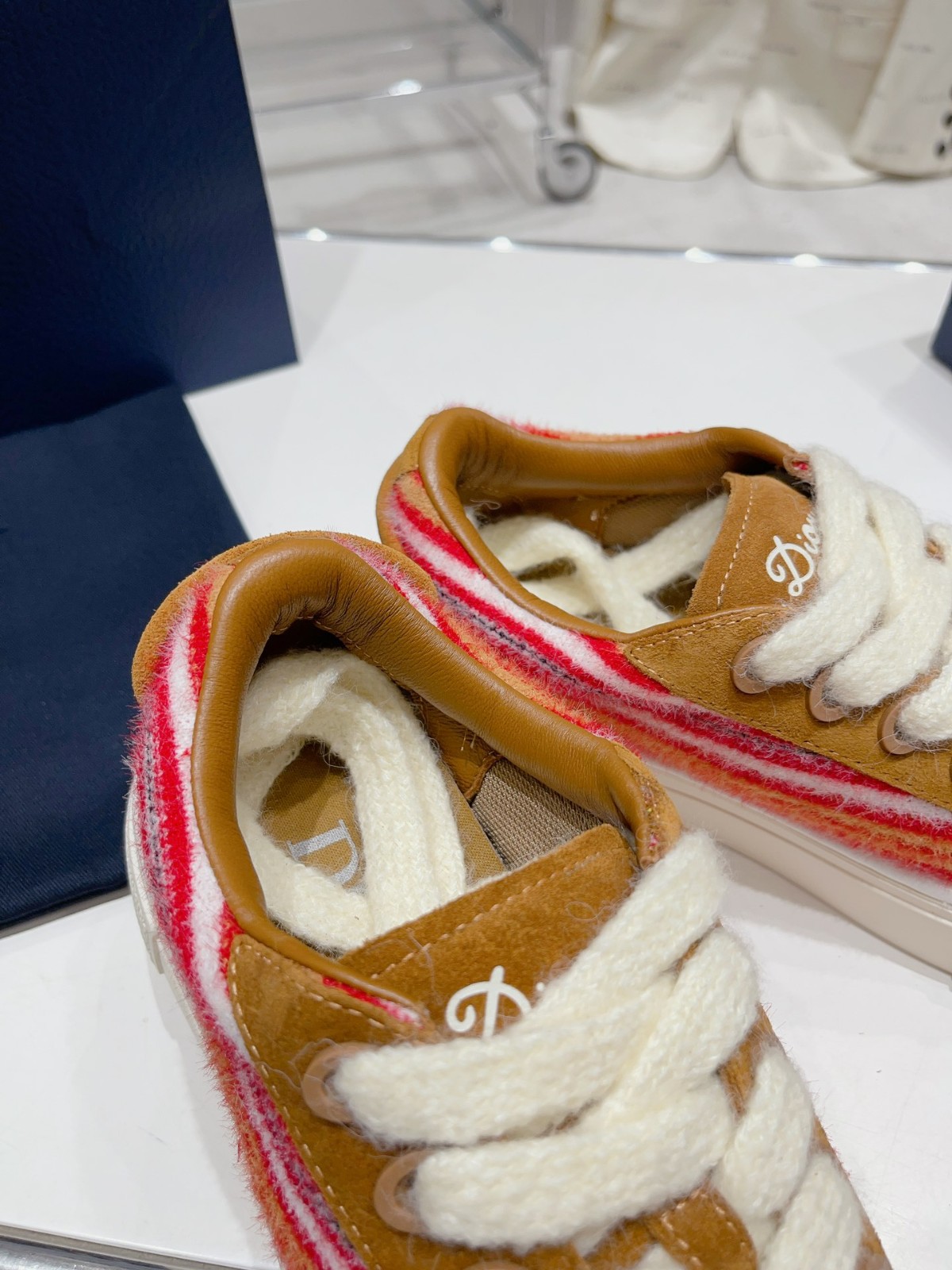 031 38123123 SIZE 38-45