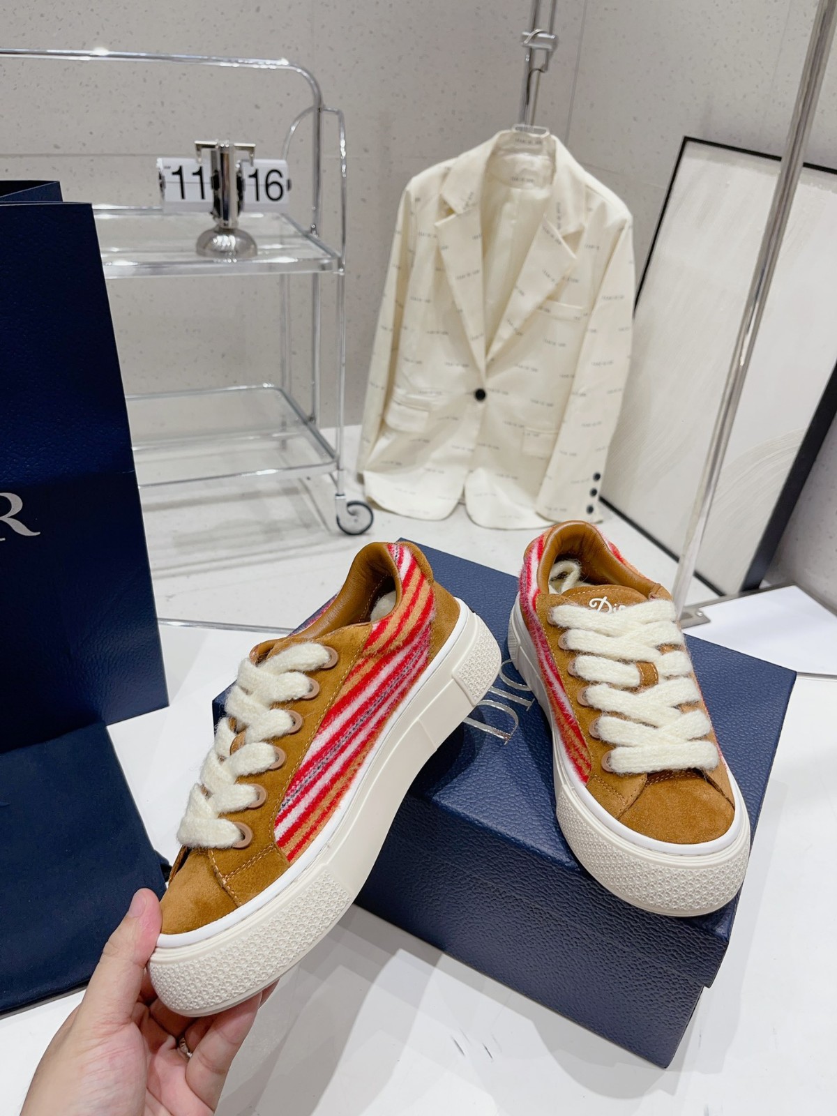 031 38123123 SIZE 38-45