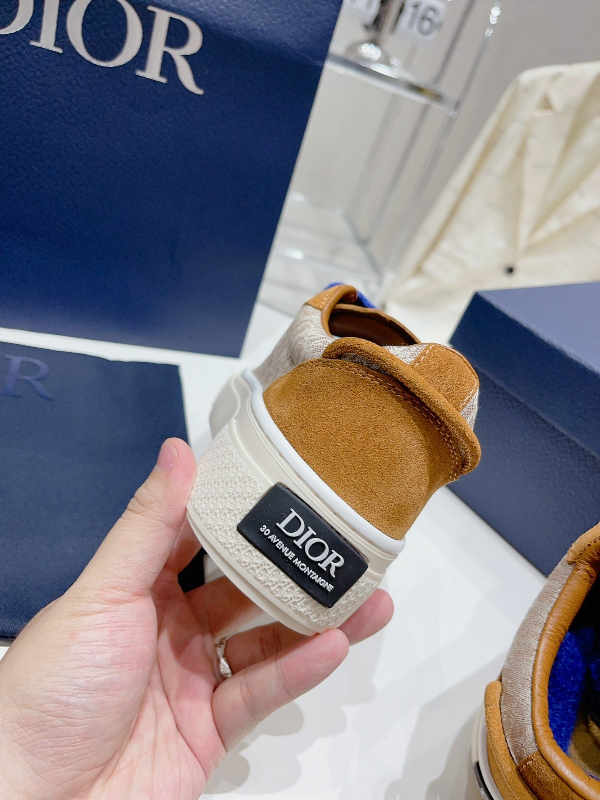 030 38123123 SIZE 38-45