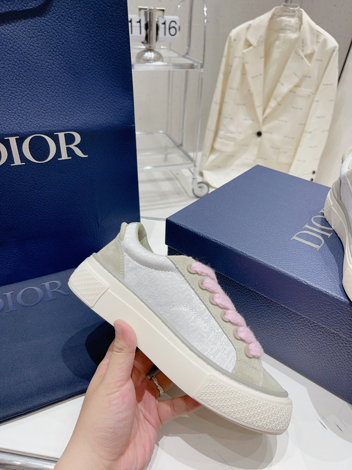 028 38123123 SIZE 38-45