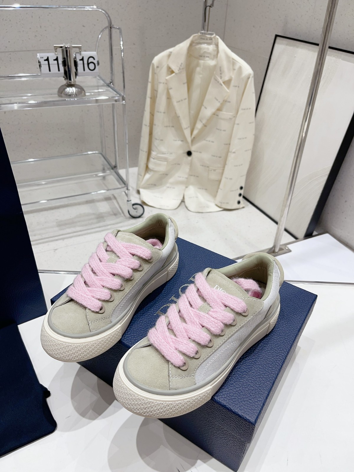 028 38123123 SIZE 38-45