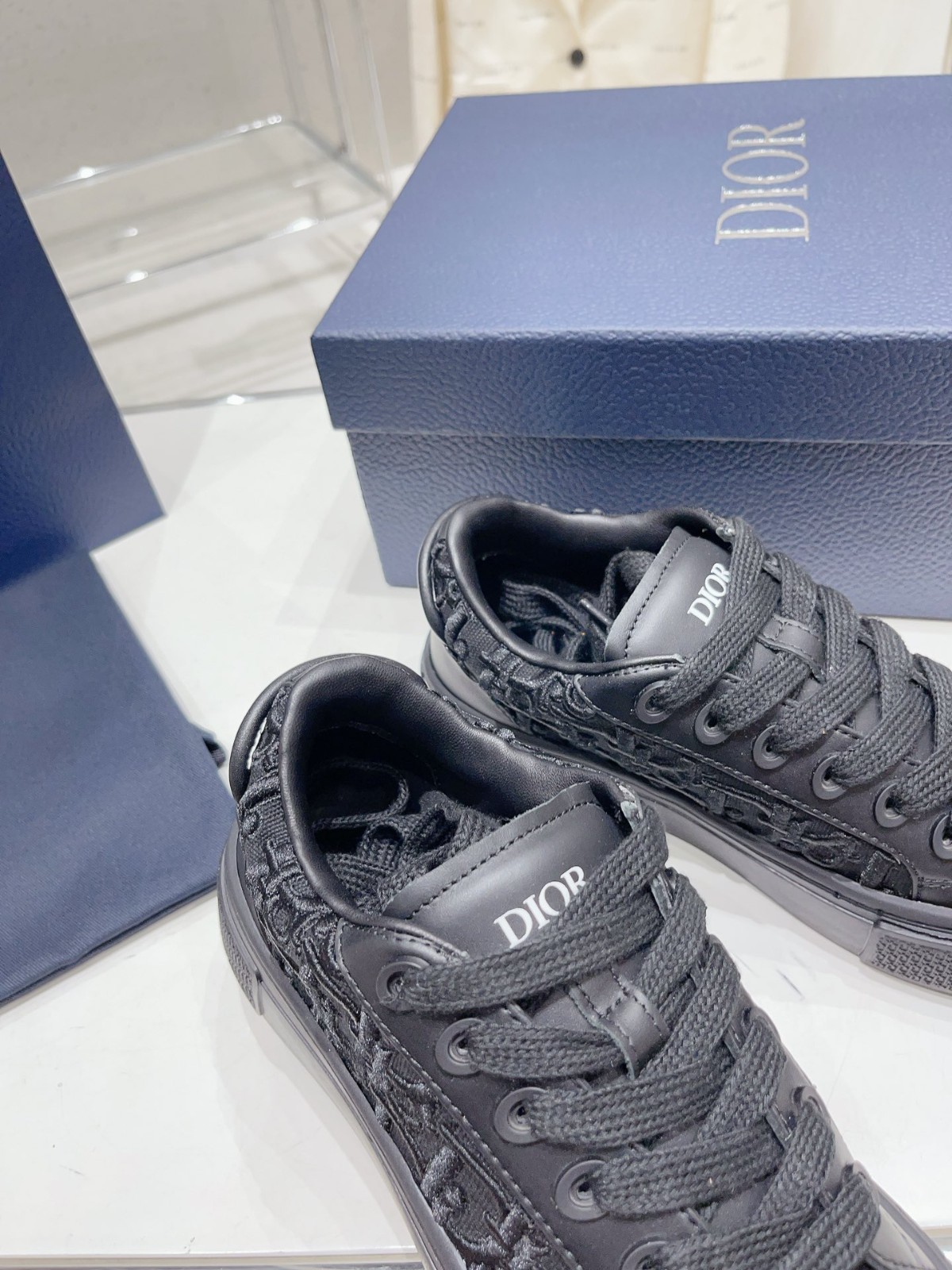 025 38123123 SIZE 38-45