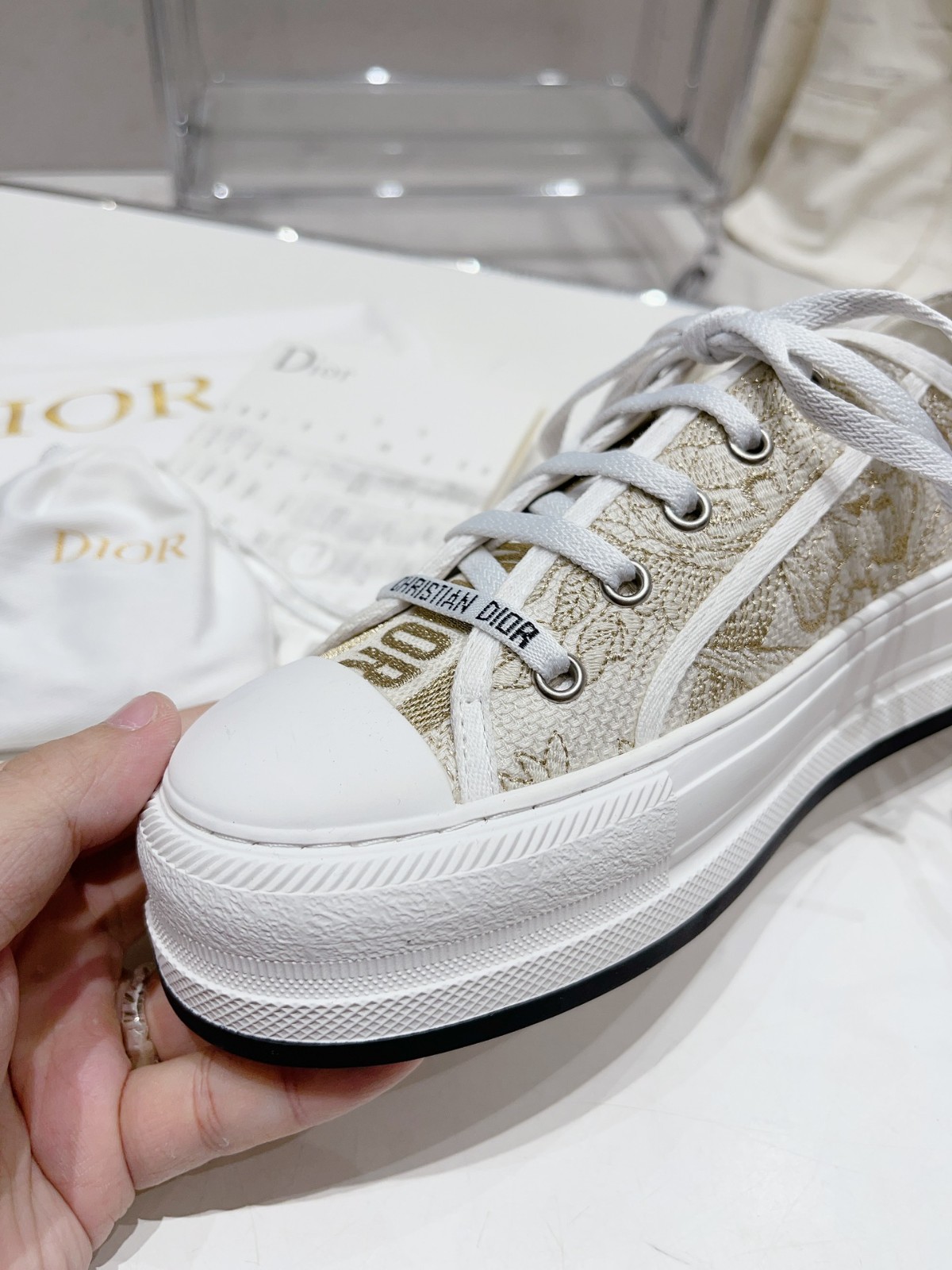 021 34123113 SIZE 35-40