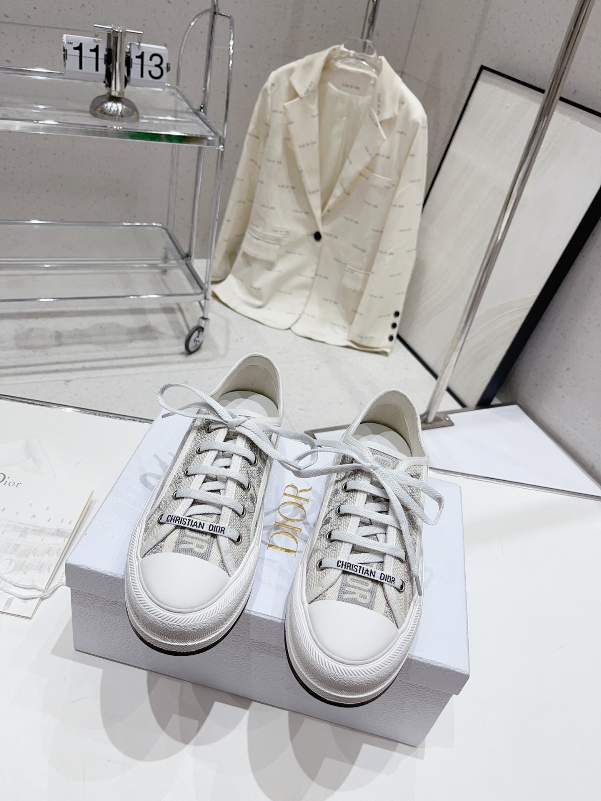 018 34123113 SIZE 35-40