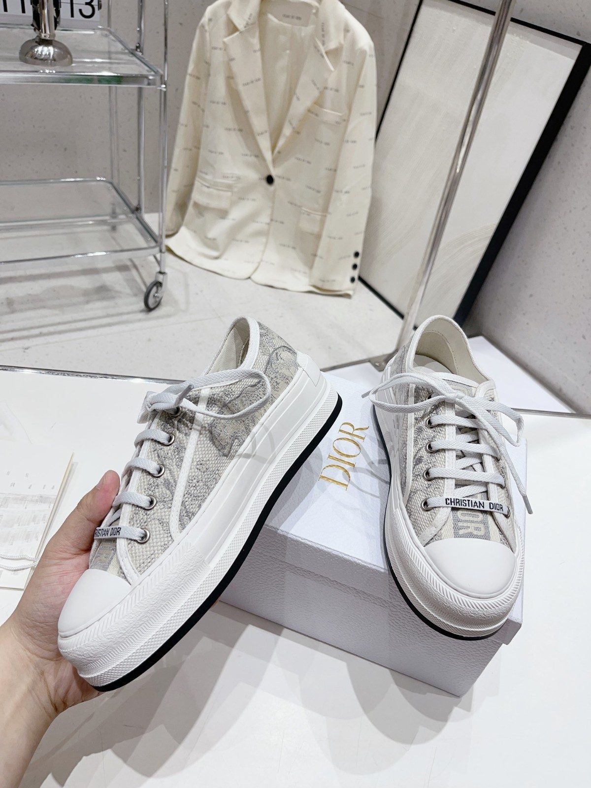 018 34123113 SIZE 35-40