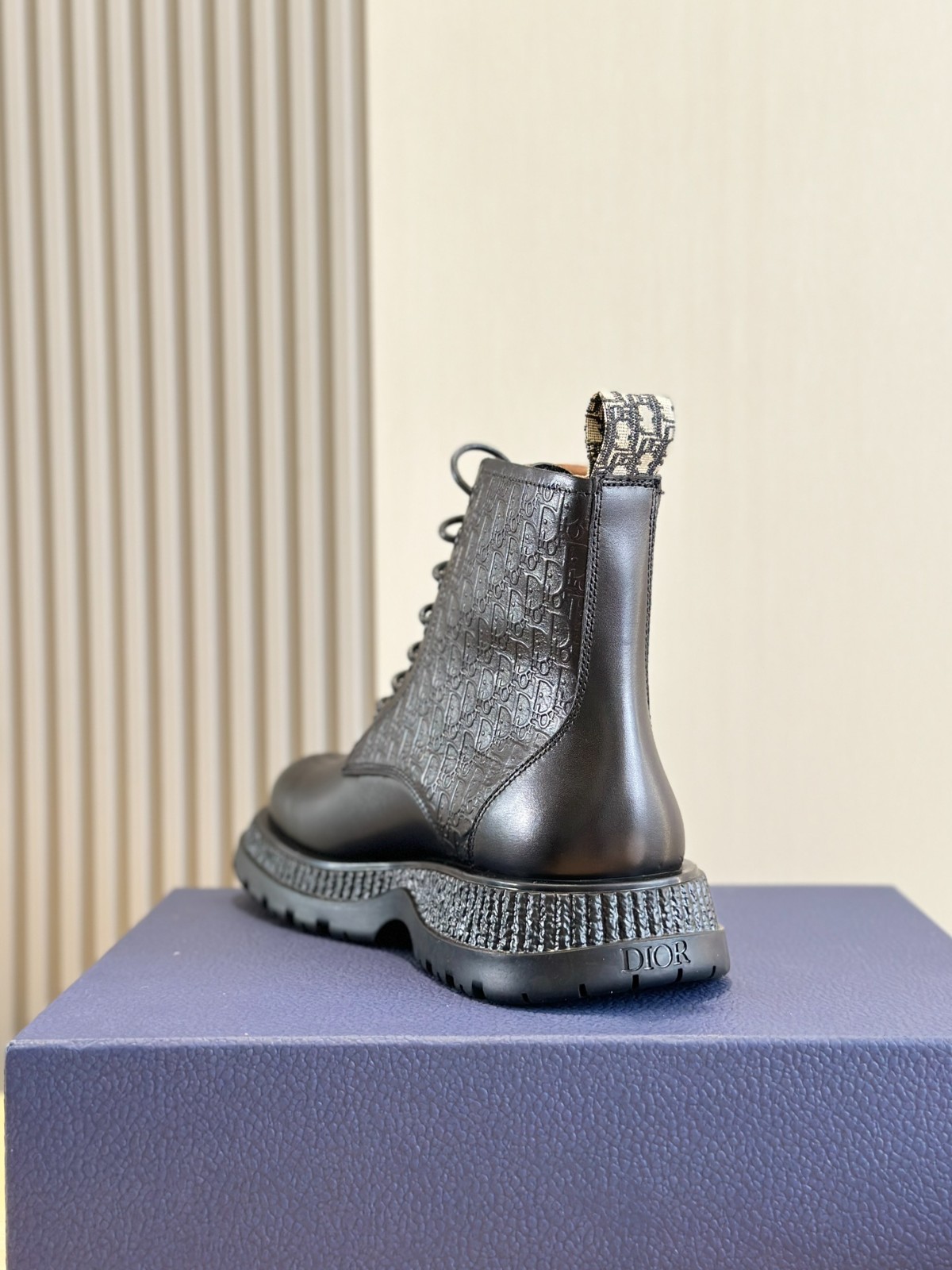 120 48123146 SIZE 38-45
