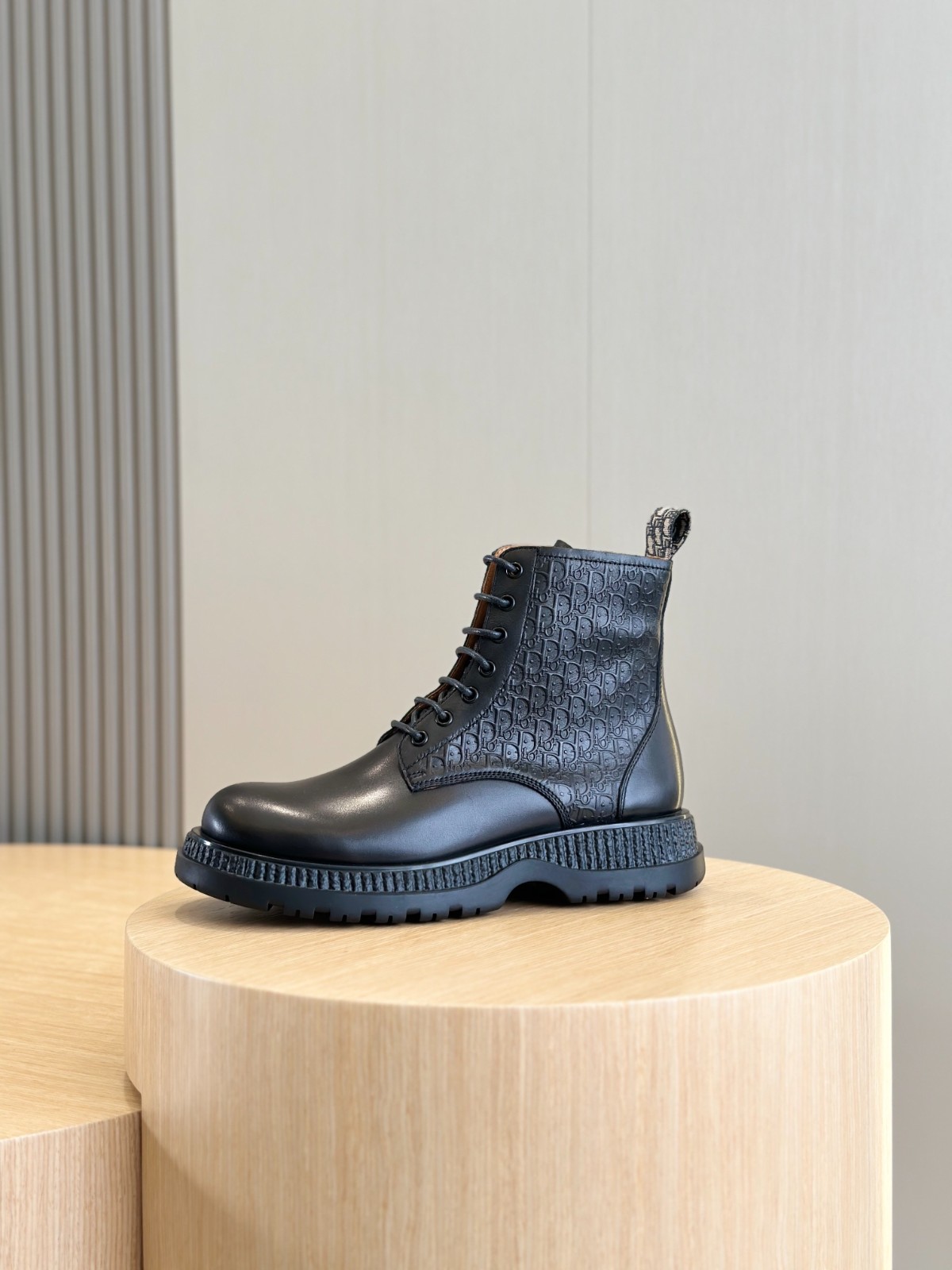 114 48123146 SIZE 38-45