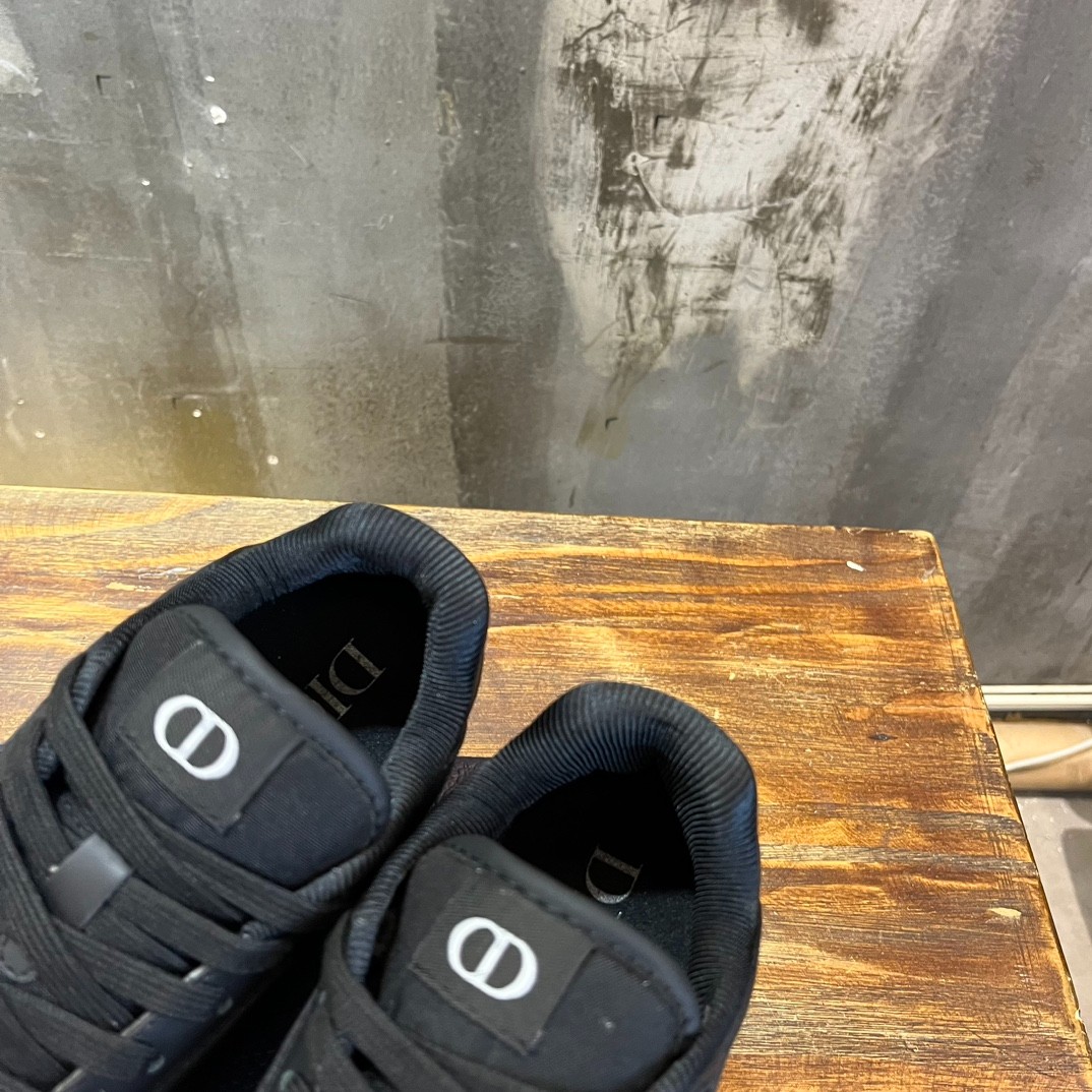 106 38123123 SIZE 35-45