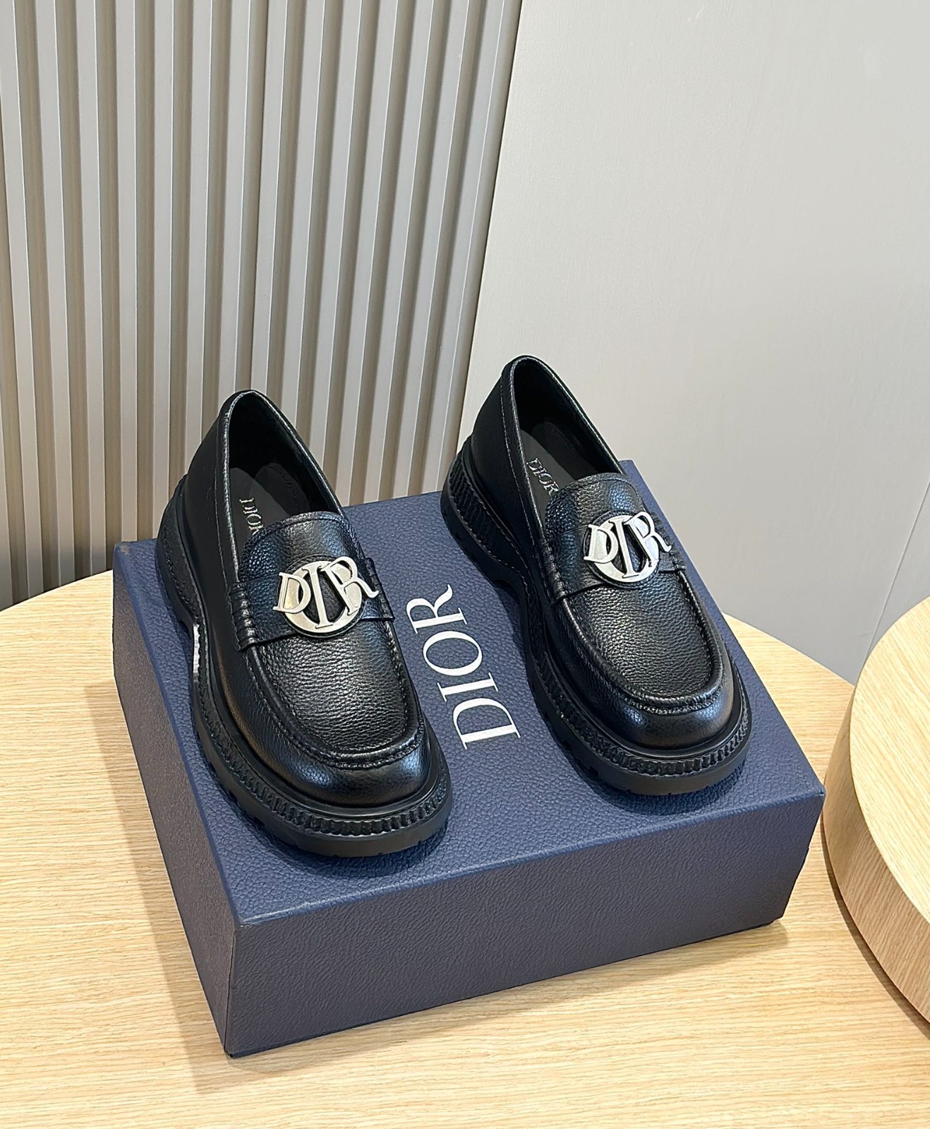 104 40123127 SIZE 38-45