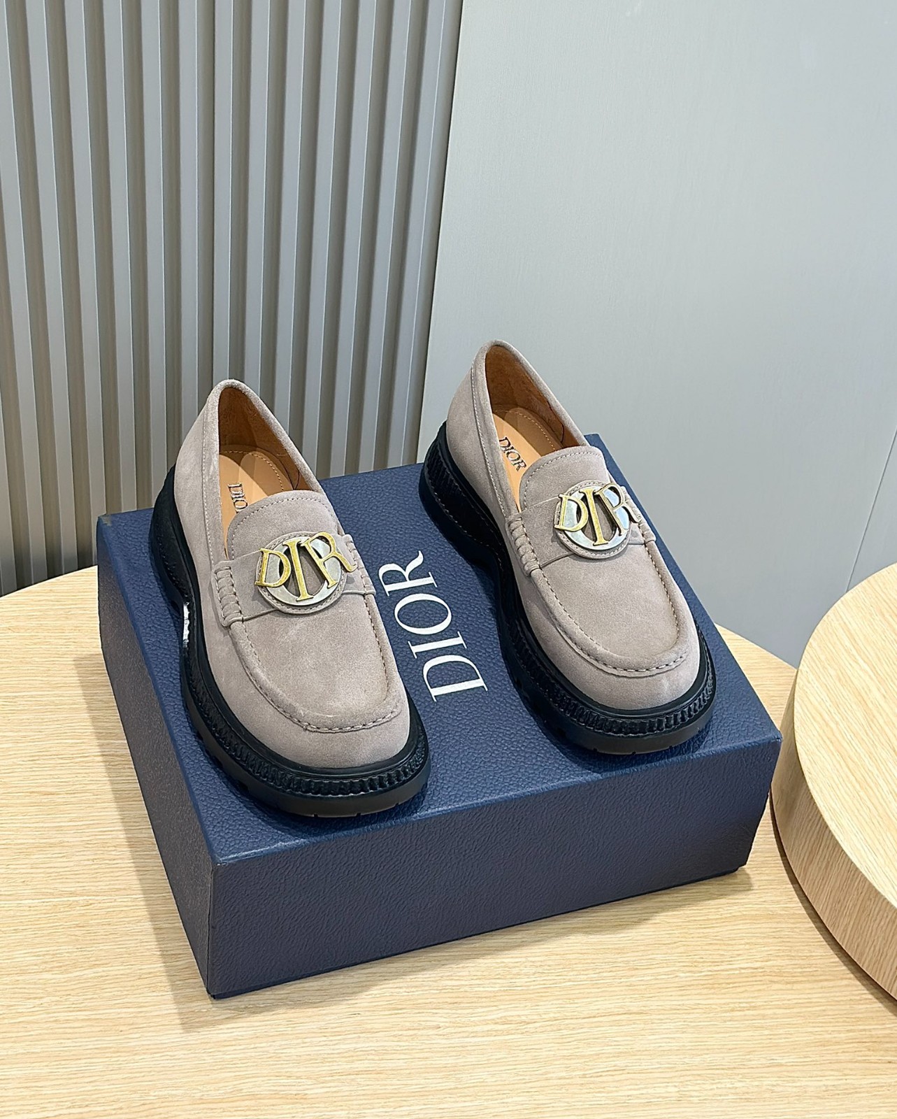 100 40123127 SIZE 38-45