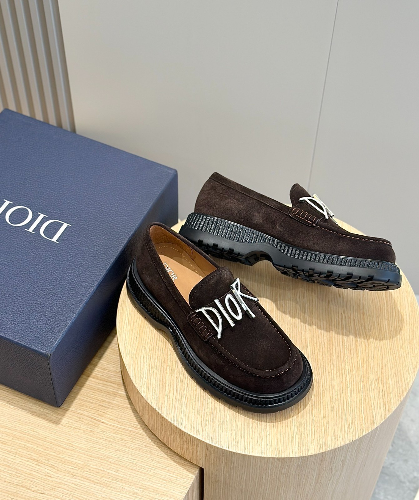 093 40123127 SIZE 38-45