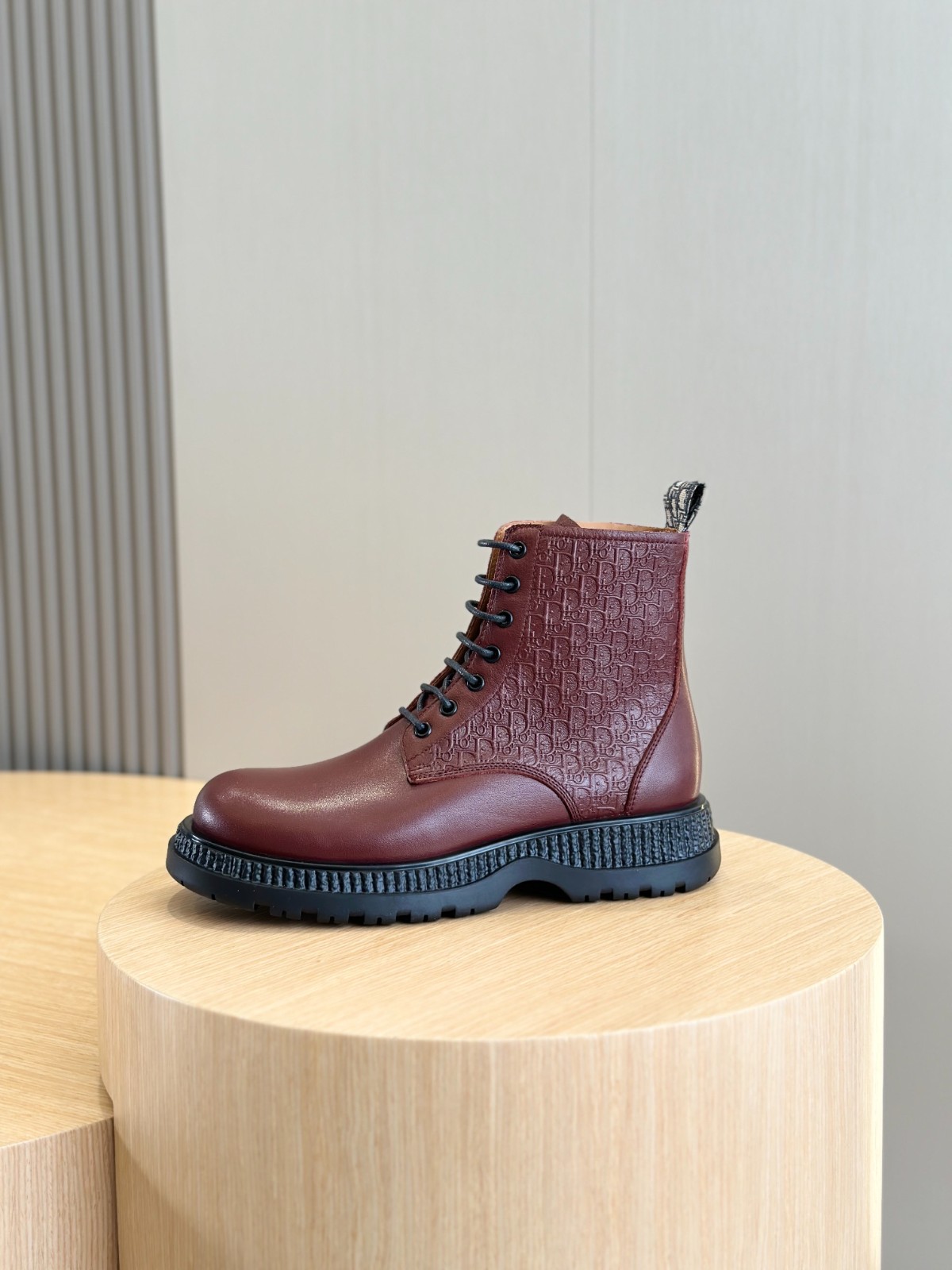 001 48123146 SIZE 38-45