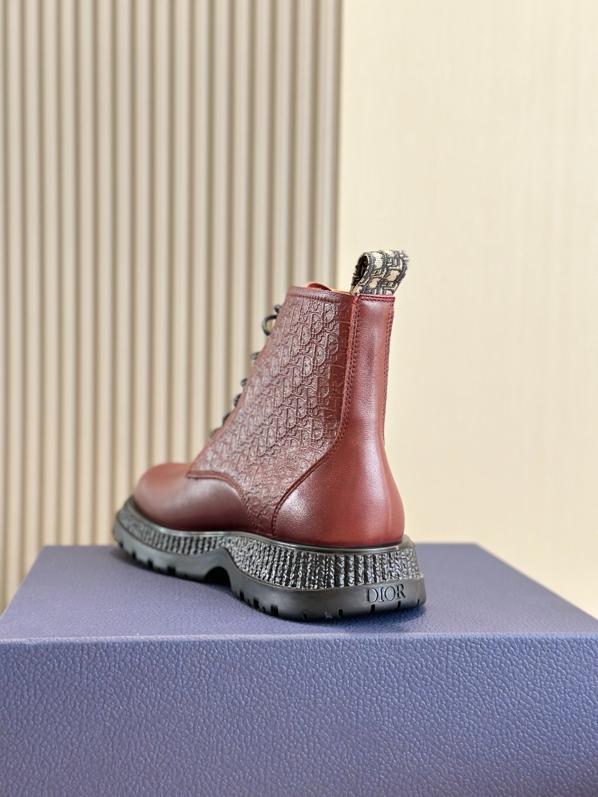 001 48123146 SIZE 38-45