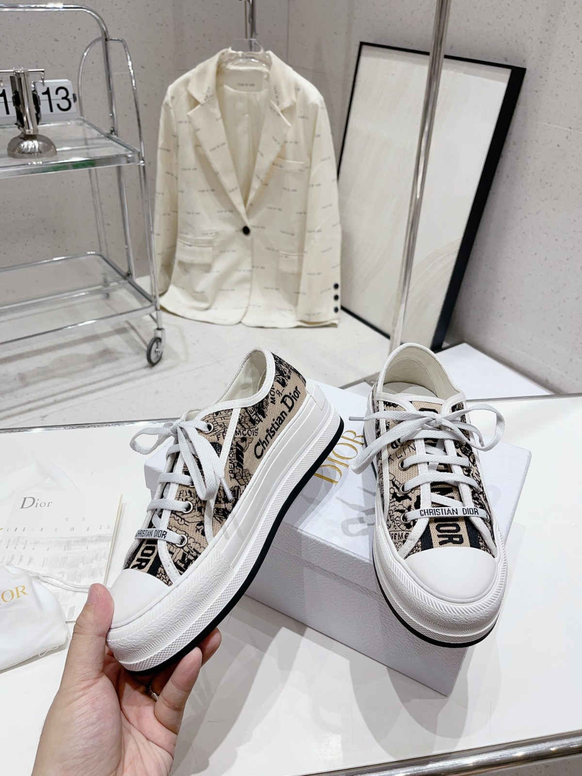 082 34123113 SIZE 35-40