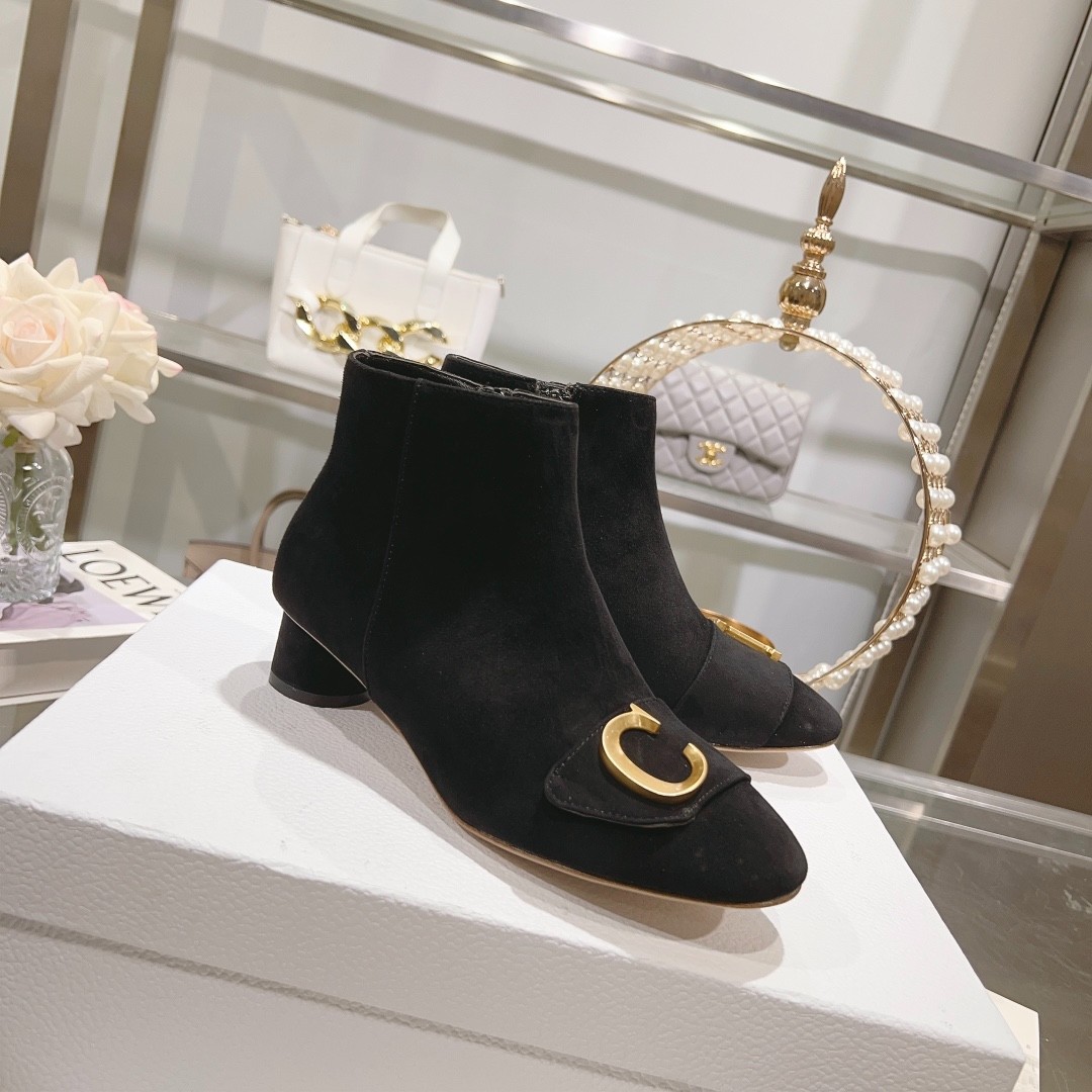 080 39123125 SIZE 35-40
