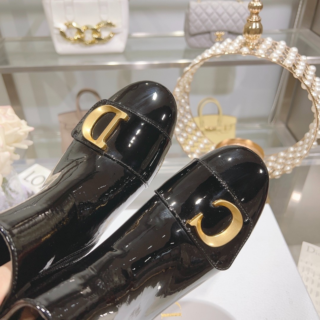 079 39123125 SIZE 35-40