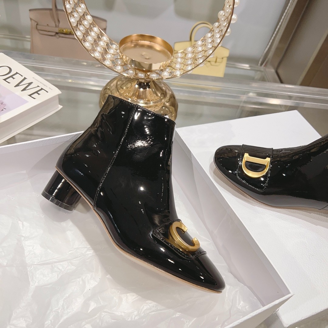 079 39123125 SIZE 35-40