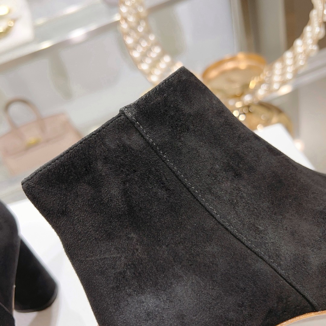 078 39123125 SIZE 35-40