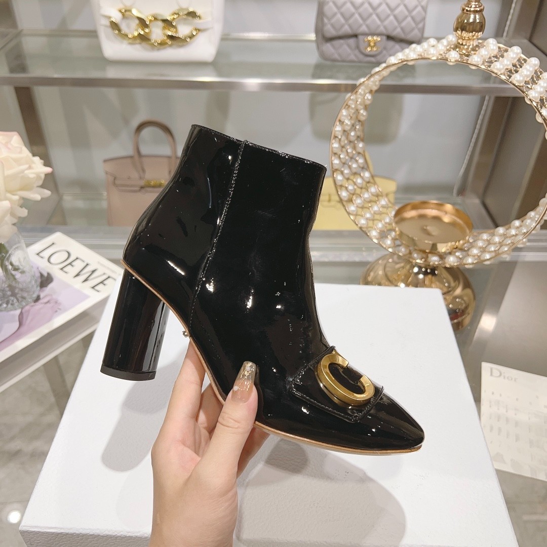 077 39123125 SIZE 35-40
