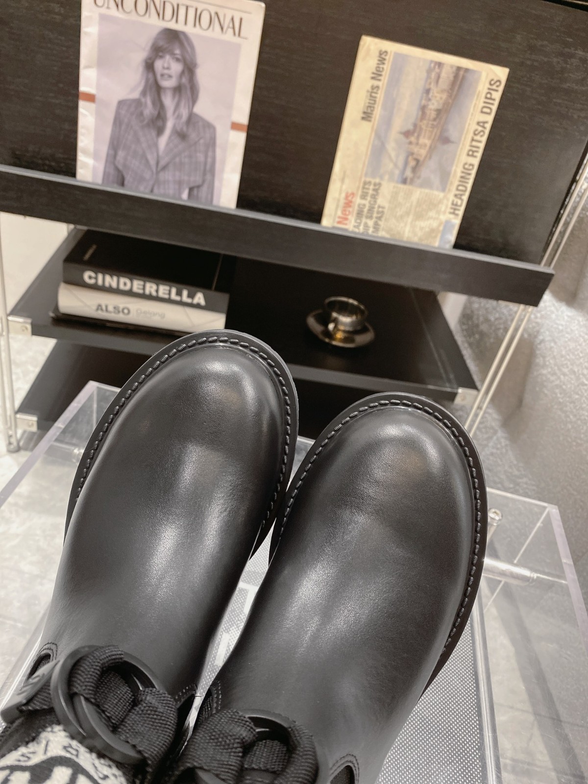 075 38123123 SIZE 35-40