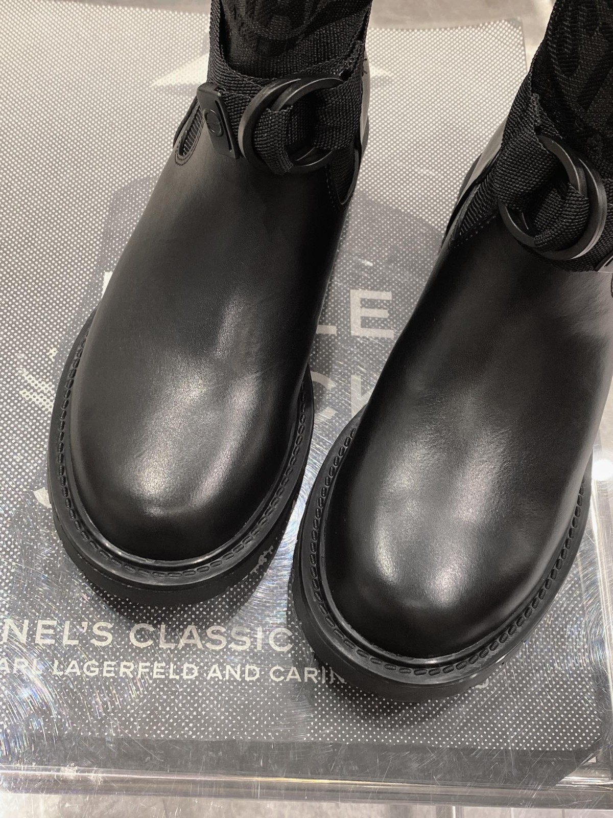 073 38123123 SIZE 35-40
