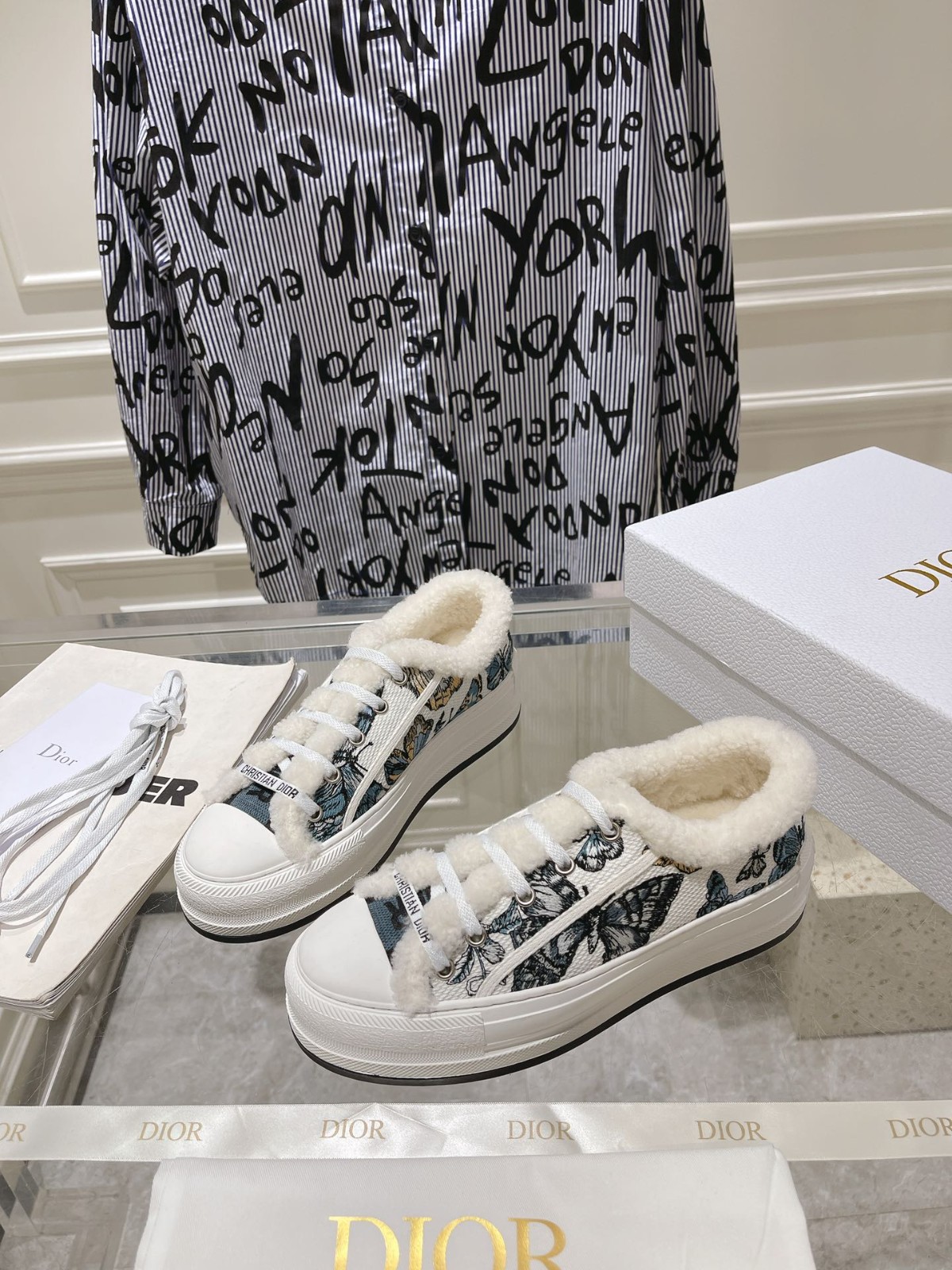 069 38123123 SIZE 35-40
