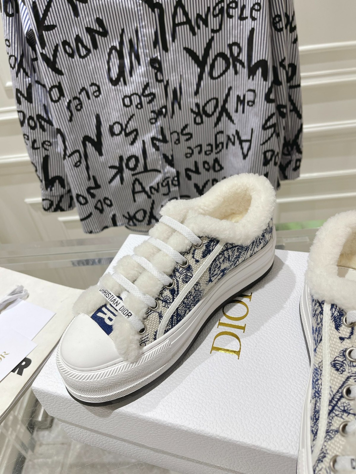 068 38123123 SIZE 35-40