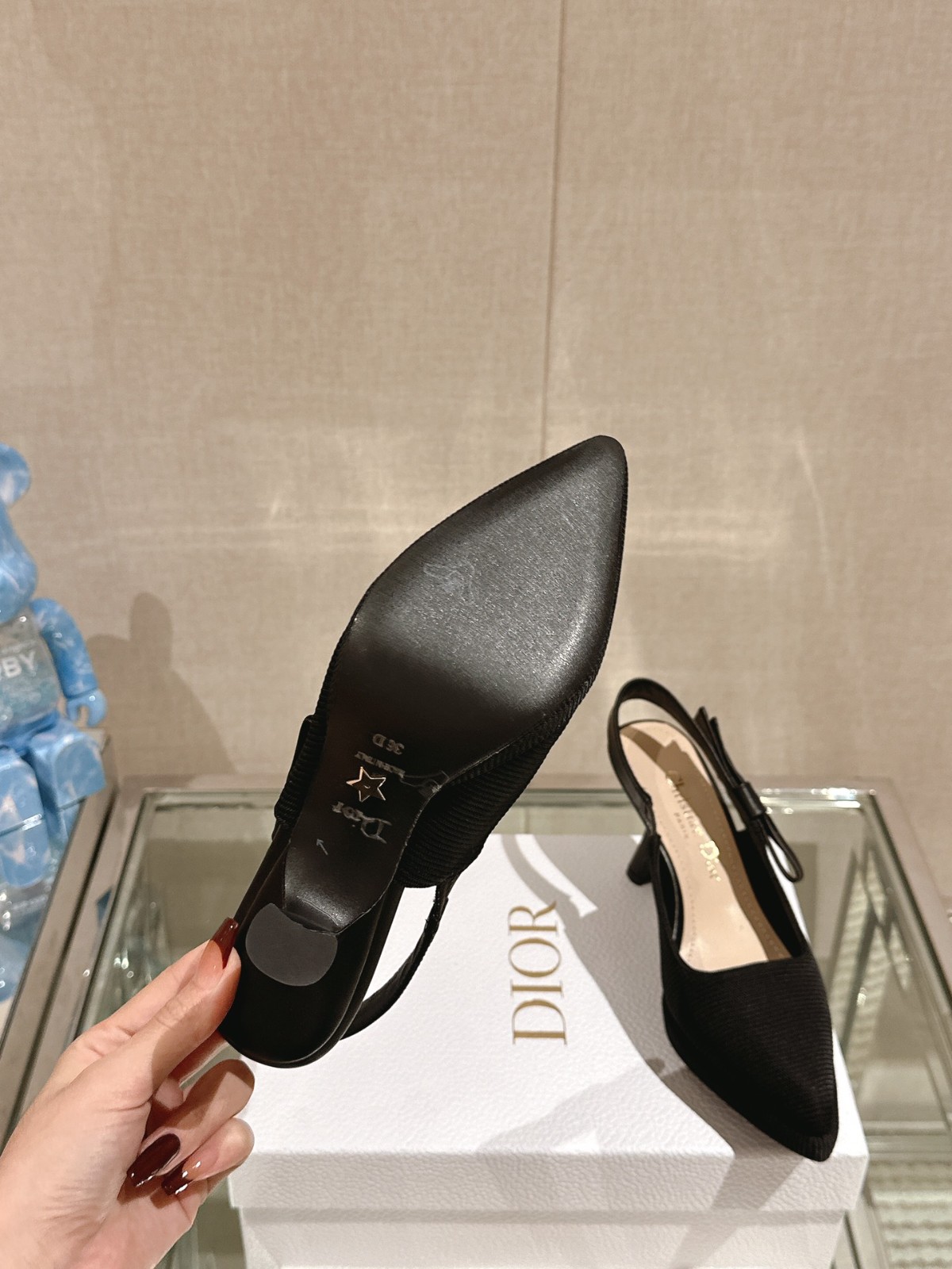 056 42123132 SIZE 34-43