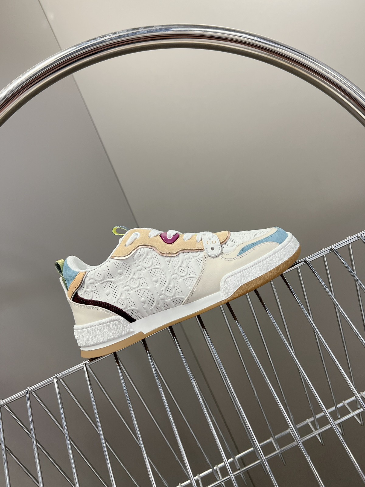 055 41123130  SIZE 35-44