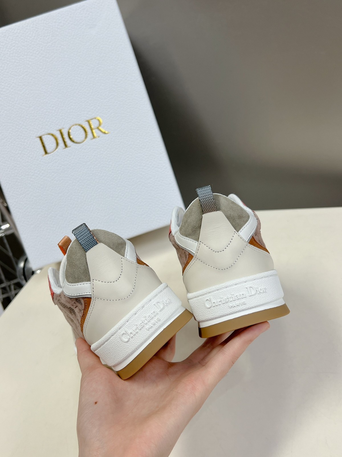 054 41123130  SIZE 35-44