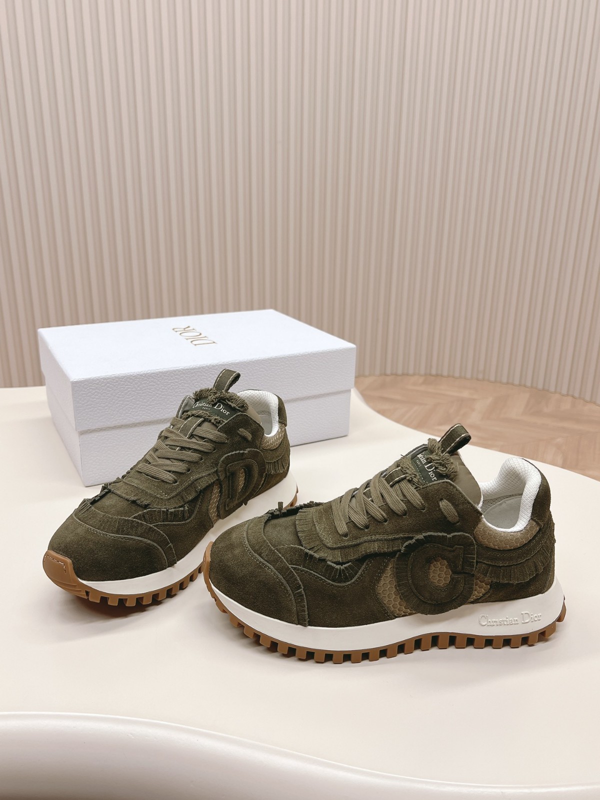 051 35123116  SIZE 35-40