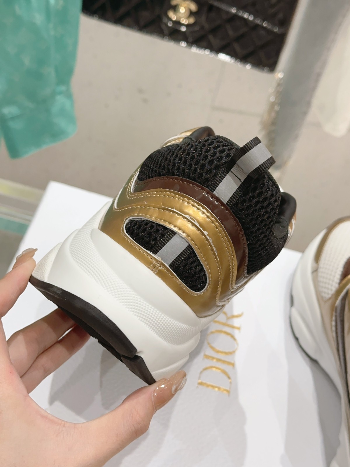 050 39123125 SIZE 35-48