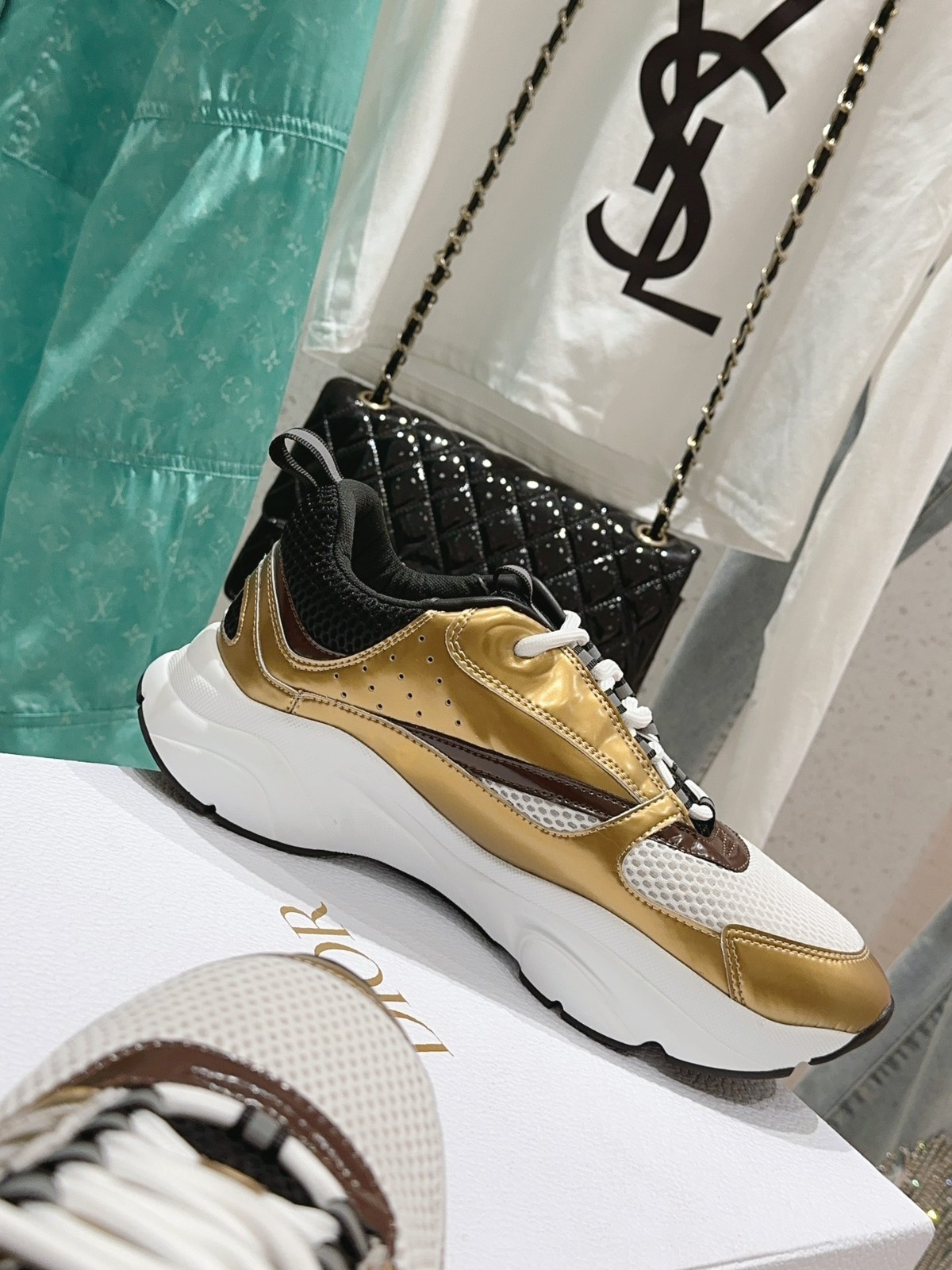 050 39123125 SIZE 35-48