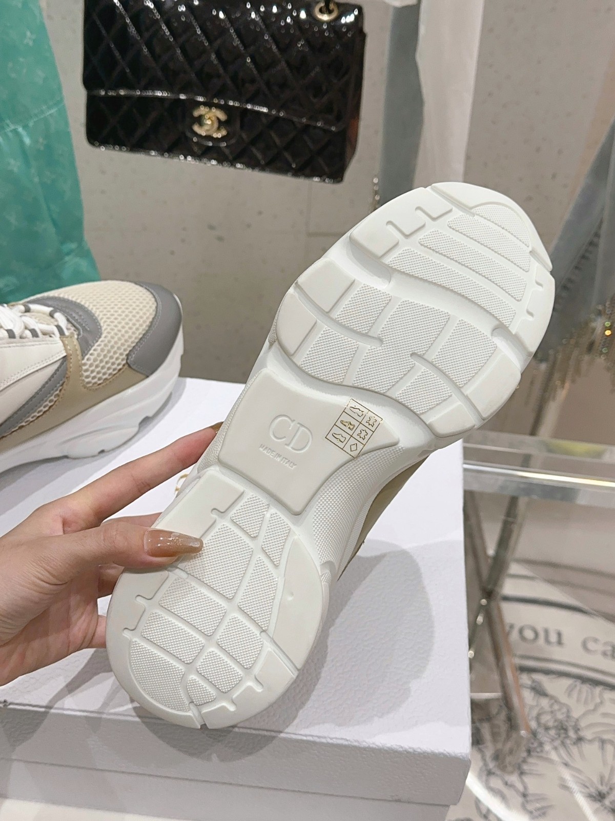 048 39123125 SIZE 35-48