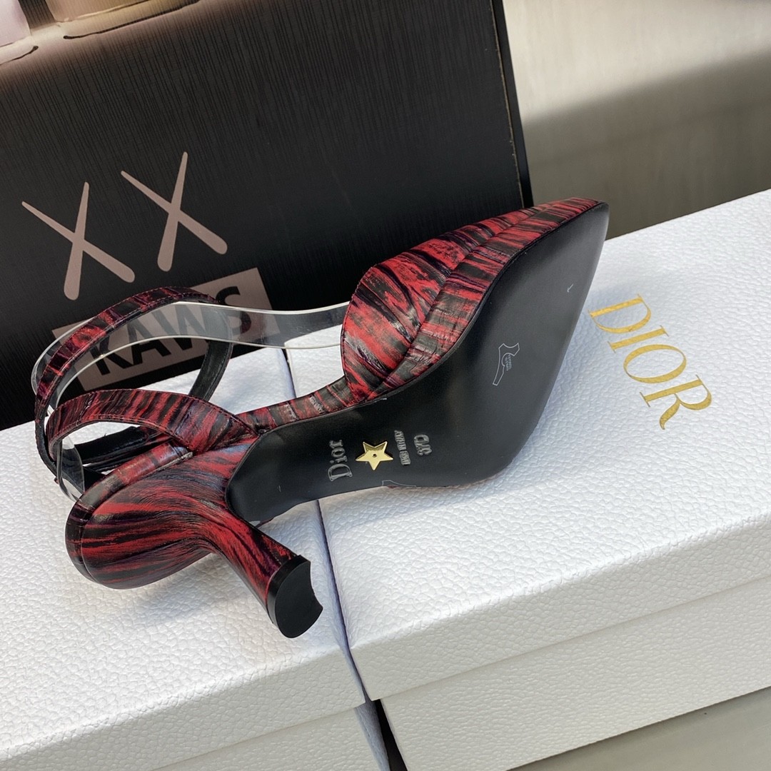 031 38123123 SIZE 34-43