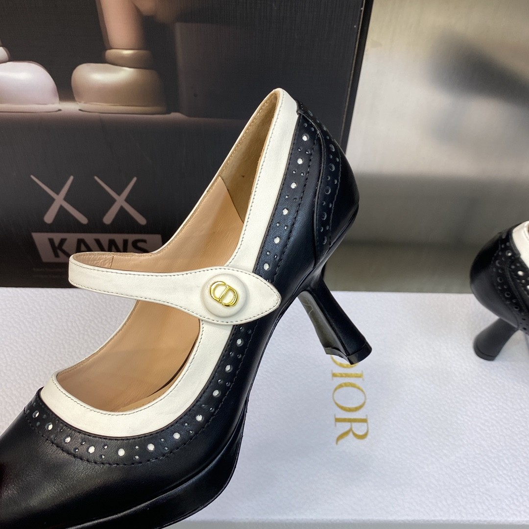 028 38123123 SIZE 34-43
