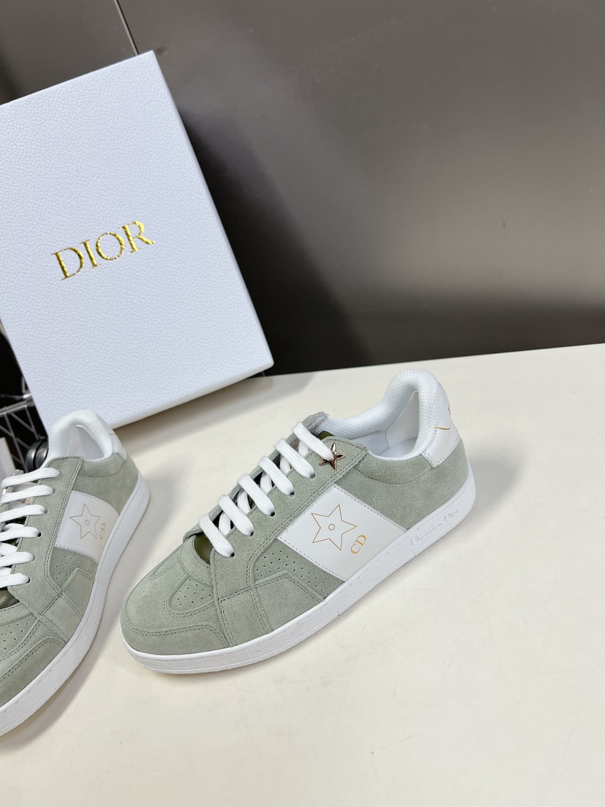 024 37123120 SIZE 35-41