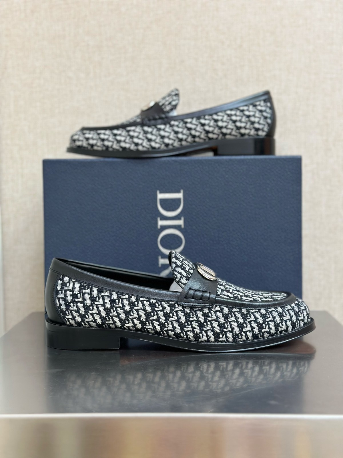 011 SIZE 38-45