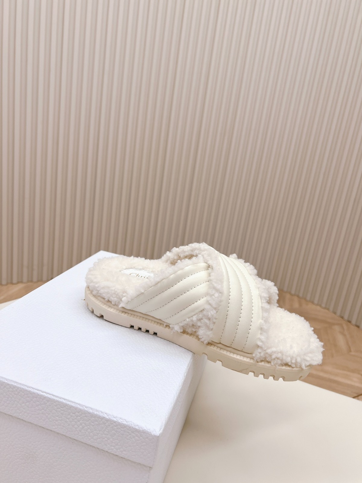 006 33123111 SIZE 35-41