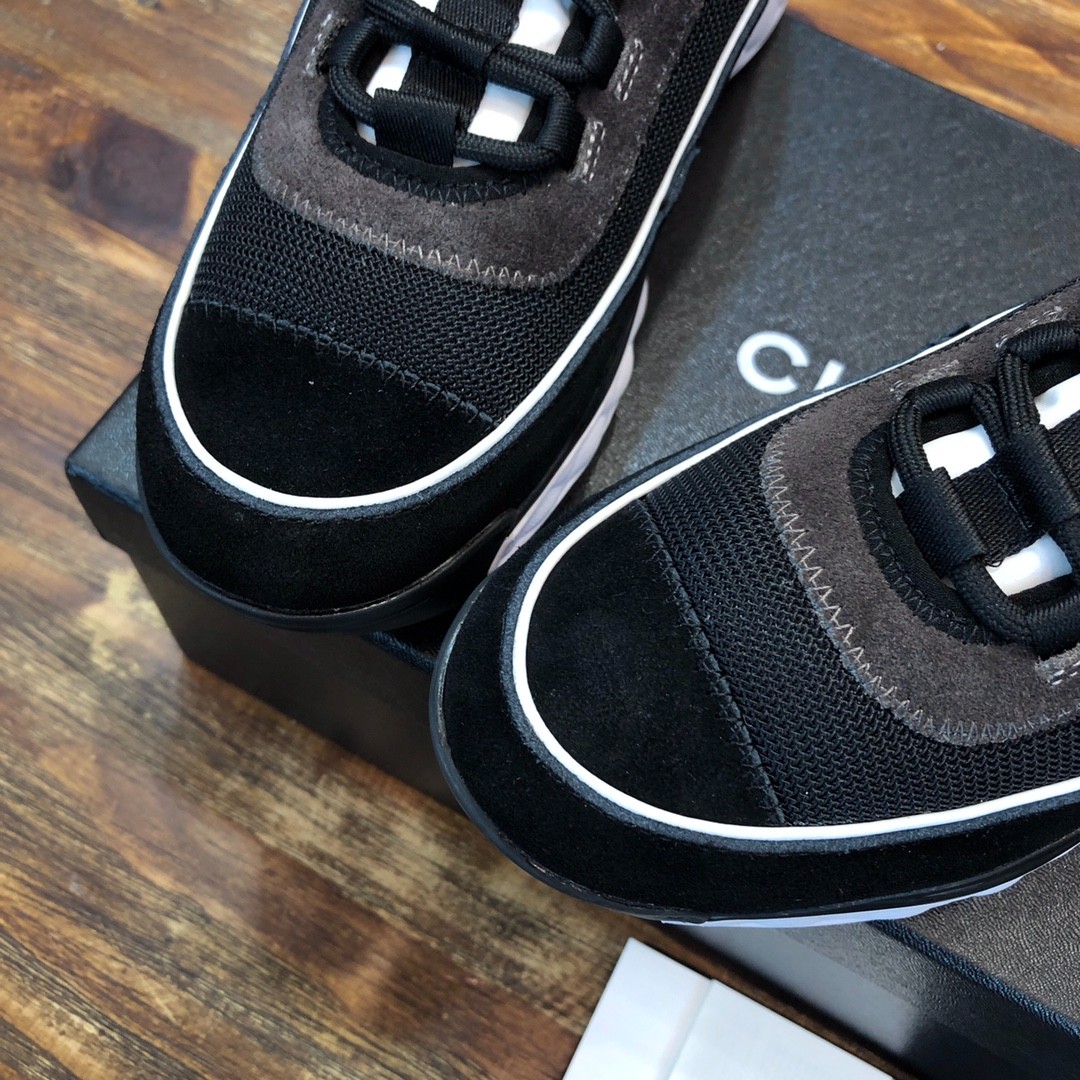02 38123123 SIZE 35-41