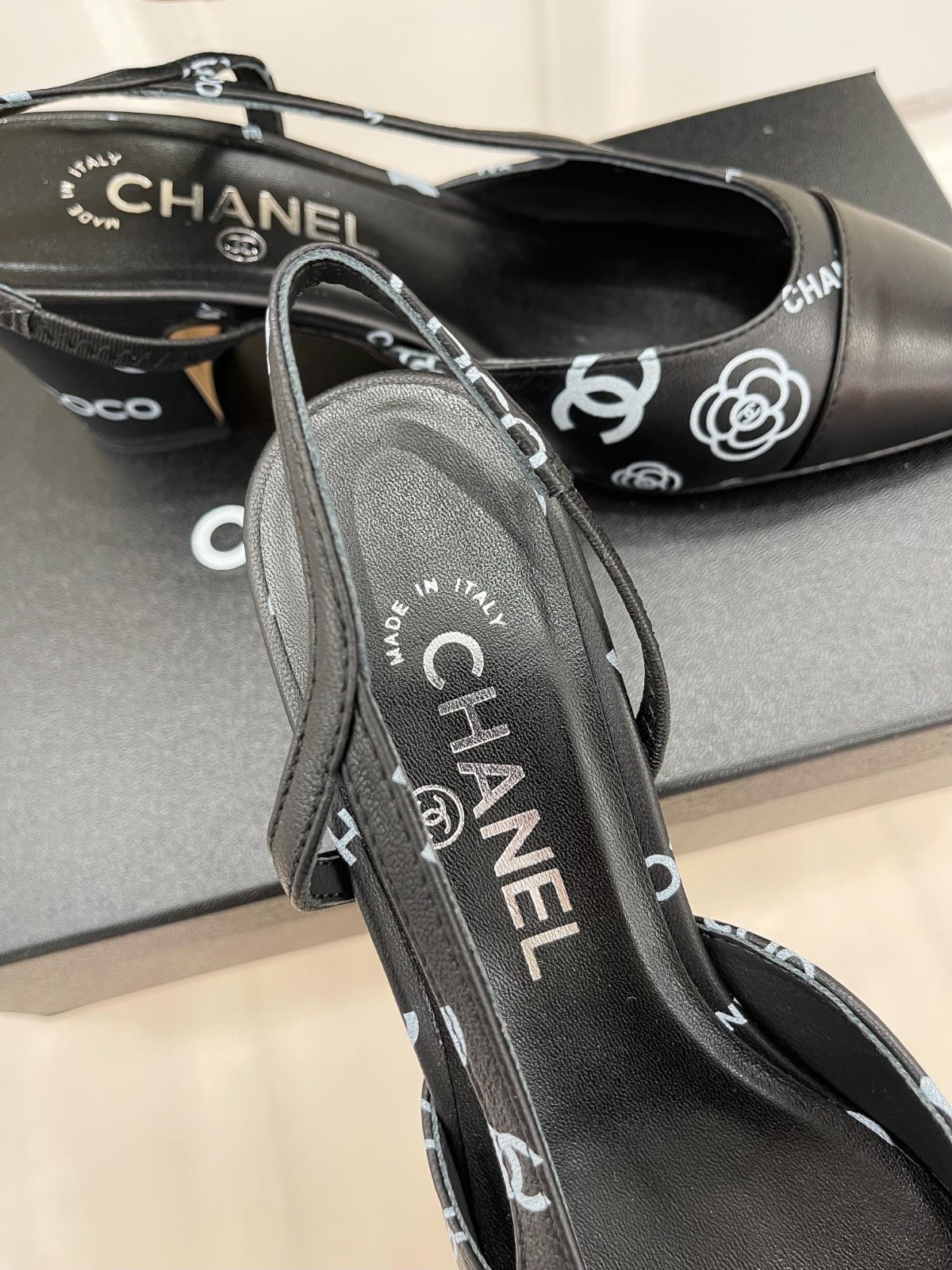 085 36123118 SIZE 35-41