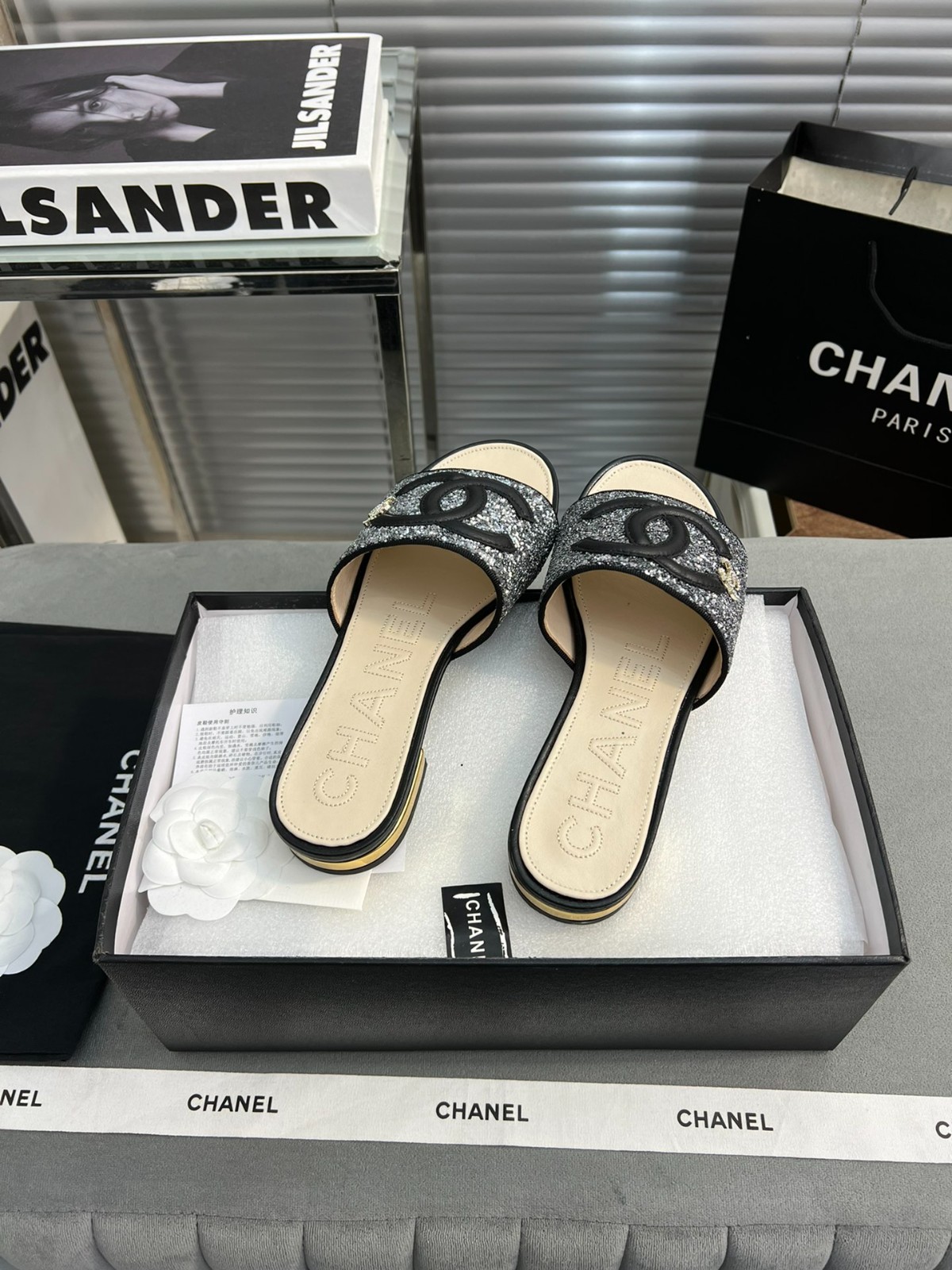 089 31123106 SIZE 35-41