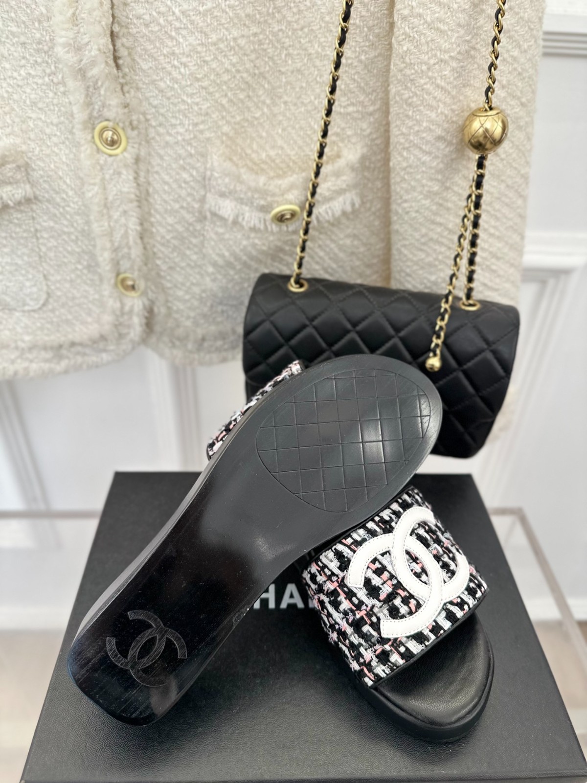 061 24123090 SIZE 35-41