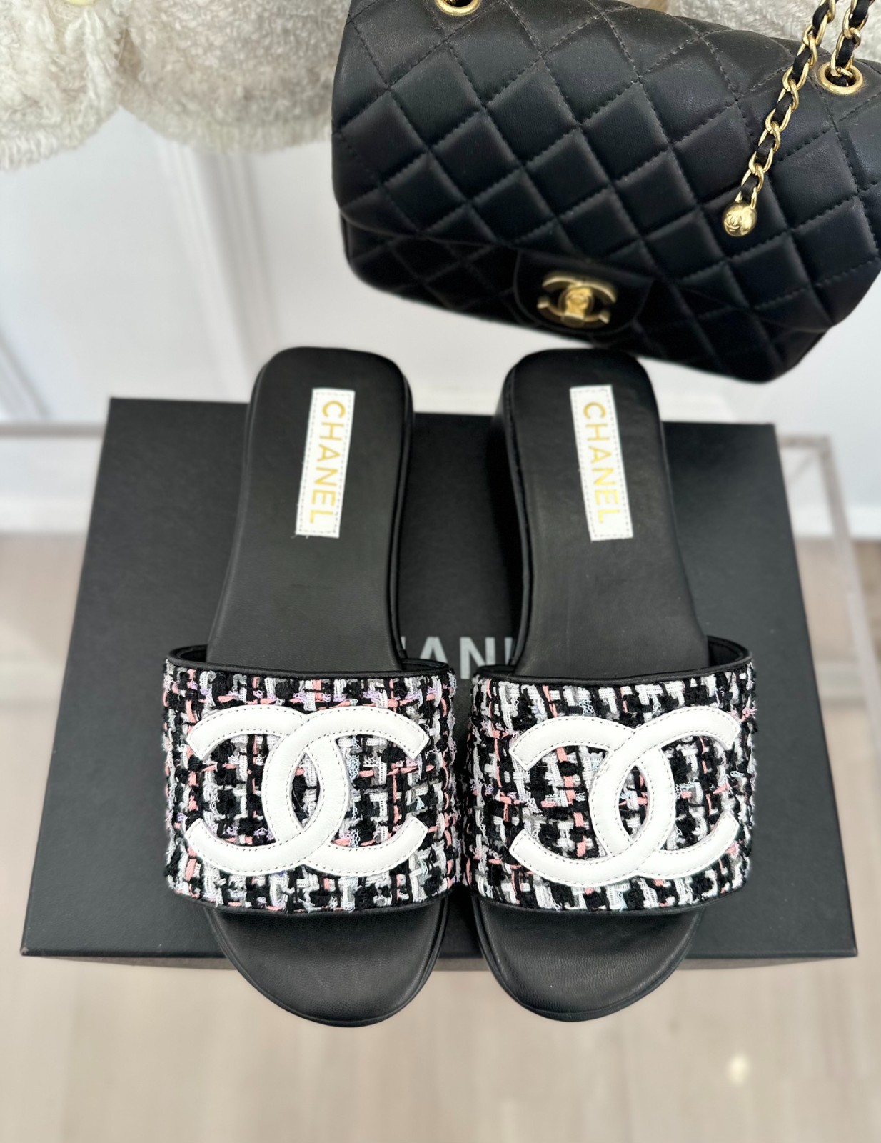 061 24123090 SIZE 35-41