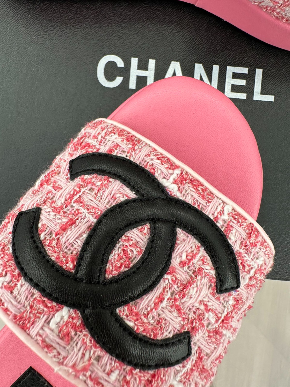 059 24123090 SIZE 35-41