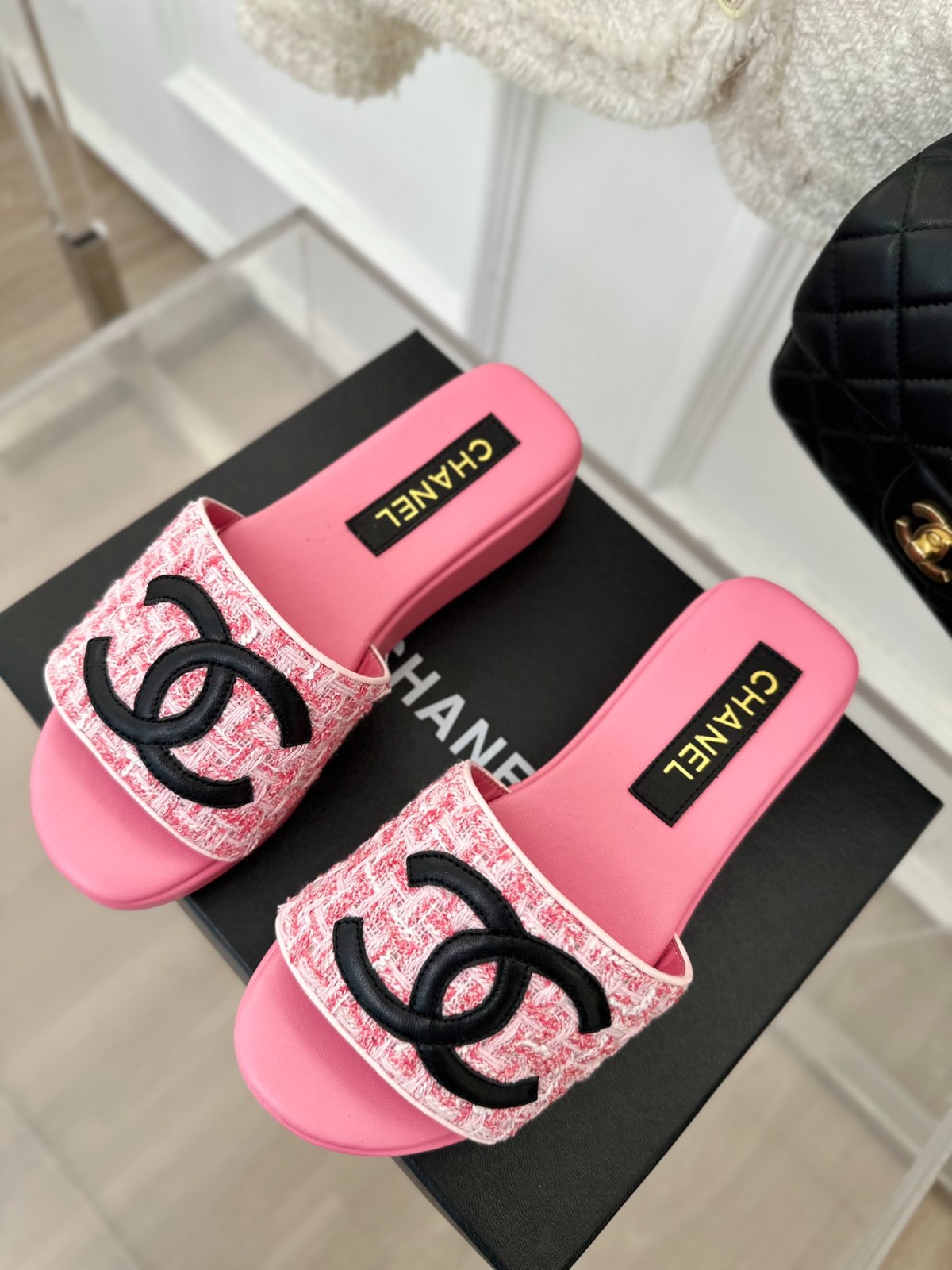 059 24123090 SIZE 35-41