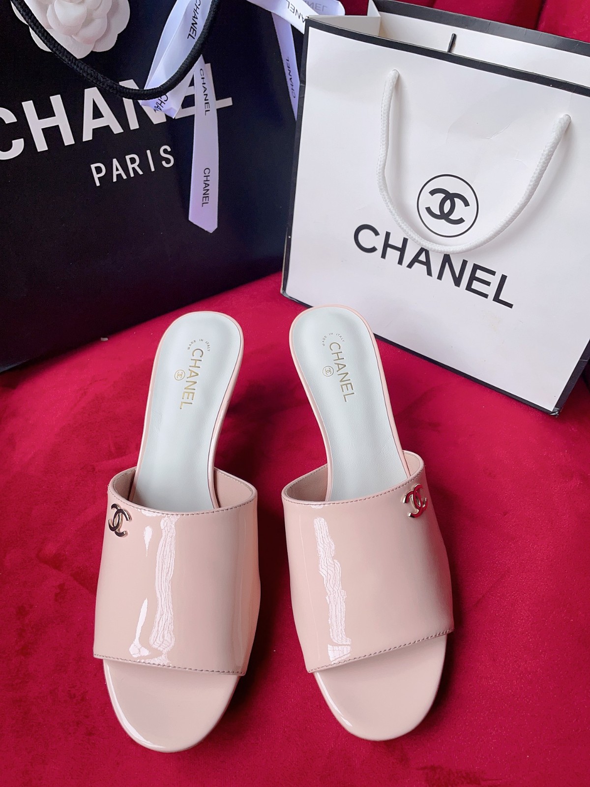 007 33123111 SIZE 35-39