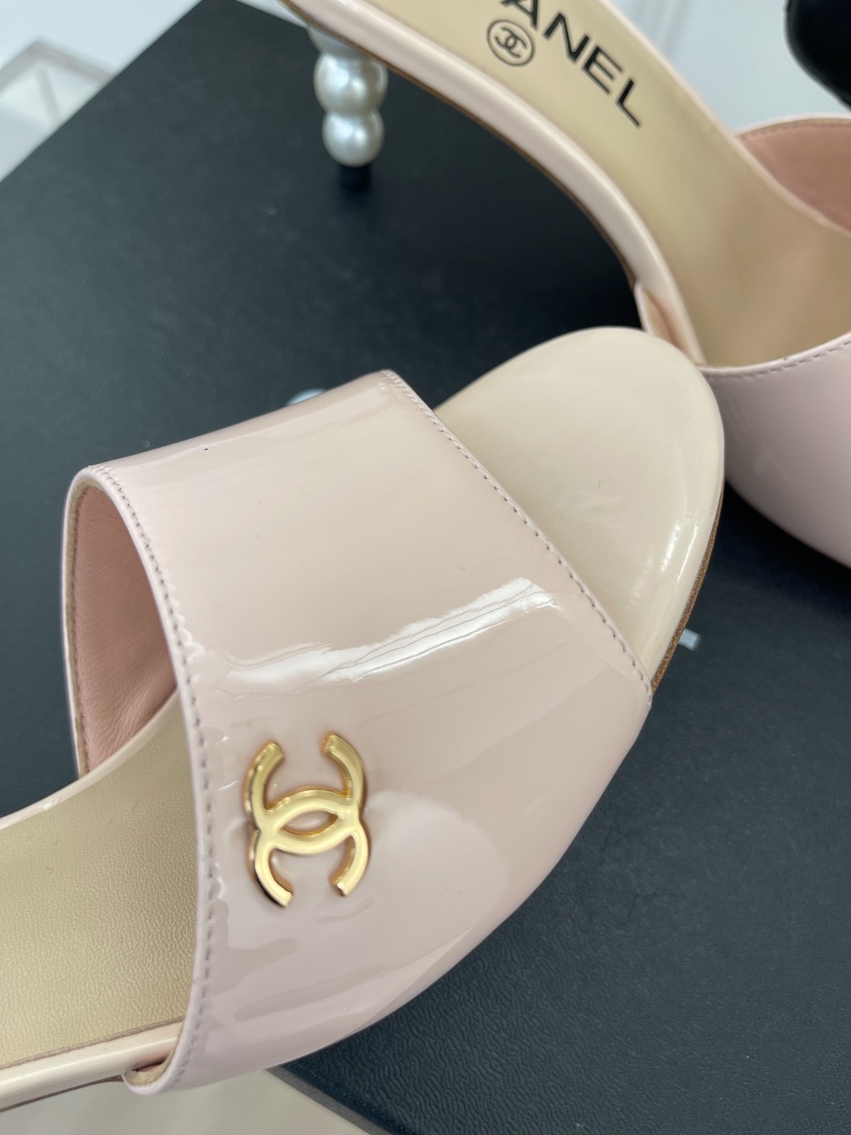 006 33123111 SIZE 35-41